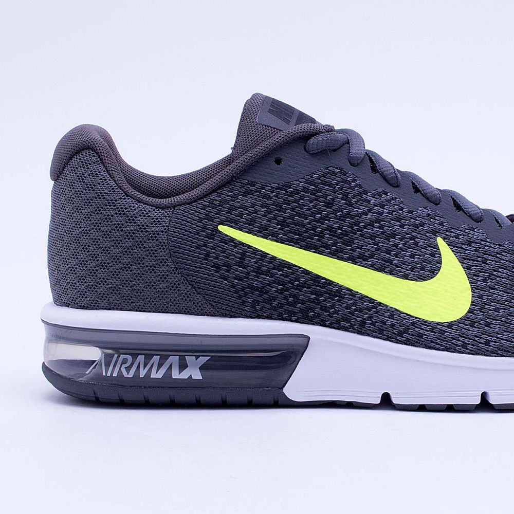 tênis nike air max invigor casual masculino cinza verde tênis nike air max invigor casual masculino cinza verde