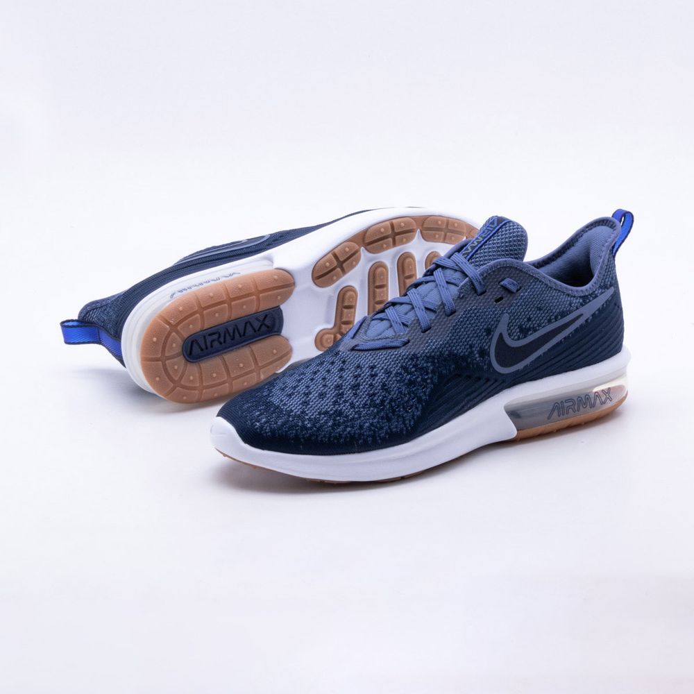 tenis air max sequent 4
