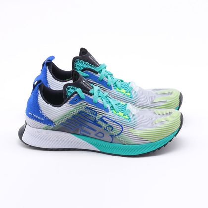 new balance fuelcell echo azul