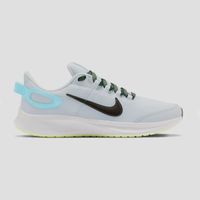 Tênis Nike Runallday 2 Prata Feminino Menor preço em Tênis Nike Runallday 2 Prata Feminino