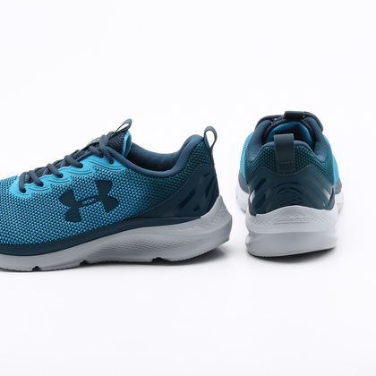 tenis under armour charged fleet